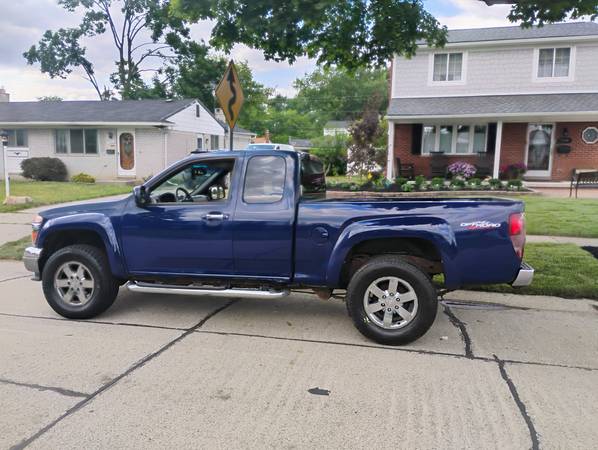 2010 GMC Canyon SLE 4X4 - Photo 5