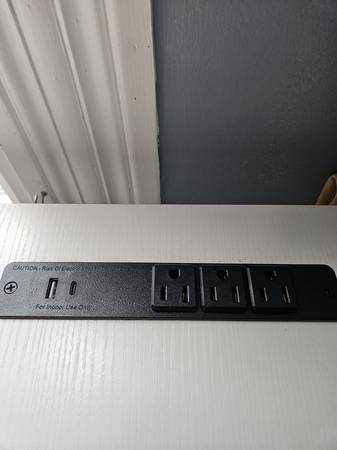 Computer desk 1