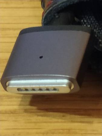 140W USBC to Magsafe3 Cable for MacBook 1