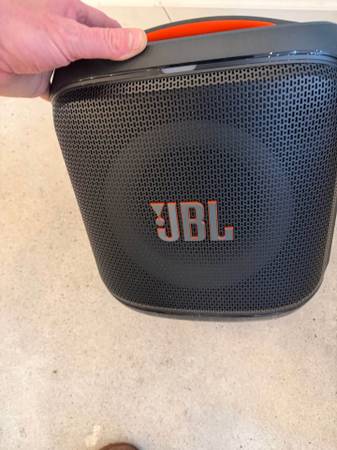 jbl party speaker 1