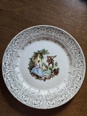 Dinner Plate by American Limoges 1