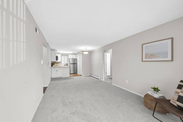 $2,230 / 2br - ¡No lo pospongas! Los apartamentos se están llenando rápidamente! (Sunderland)64017044792579121