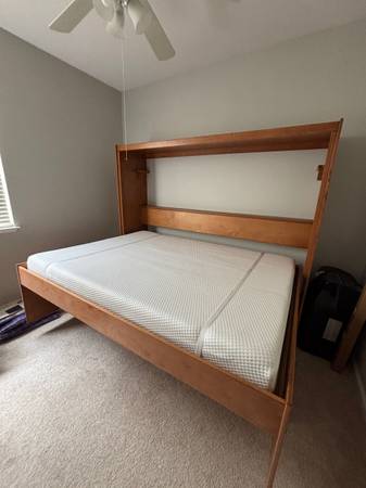 Premium Queen Size Horizontal Murphy Desk Bed ("Stay-Level" Mechanism) 1