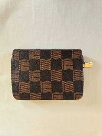 Credit Card/Money/Coin Wallet (new) 1