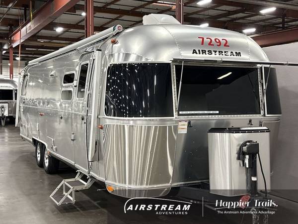 2023 Airstream International 30RB  Travel Trailer Trailer 1