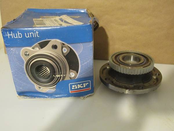 BMW E34 E32 SKF Front Wheel Hub Assembly 31211468751 1