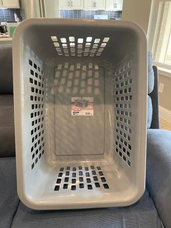 REDUCED - Sterilite Large 2 Bushel Laundry Basket 1