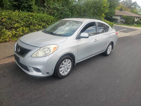 2014 nissan versa 1