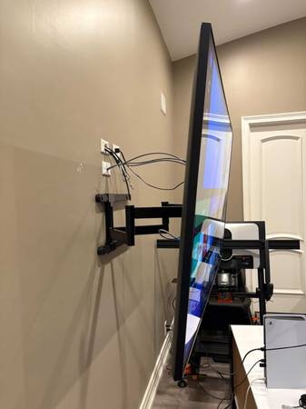 Tv mount , TV WALL MOUNTING Handyman 1