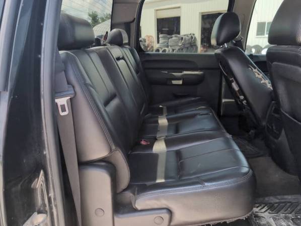 2010 Chevrolet Silverado 1500 LT - Photo 10