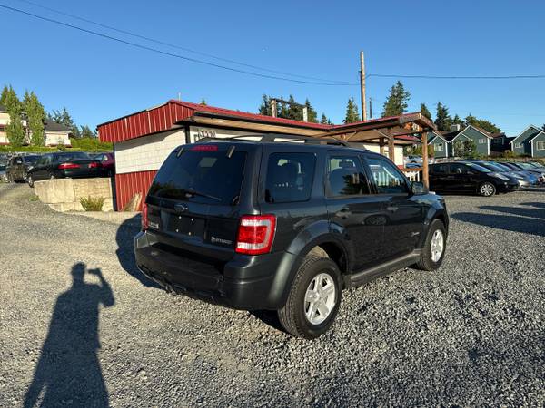 2009 Ford Escape Hybrid 4WD - $4,999 (Lynnwood, WA)63469736813955122