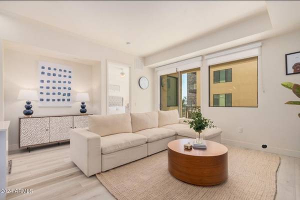 $2800.00 / 2br - 1087ft2 - BEAUTIFUL FULLY FURNISHED DOWNTOWN SCOTTSDALE  CONDOMINIUM64024824166147121