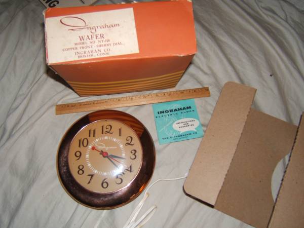 Ingraham electric clock wafer model NT-728 copper front sherry dial 1