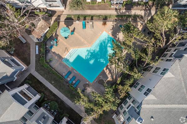 $1,299 / 1br - 750ft2 - Please see our photos and learn more - Join us for a tour today! (We are situated  close to UT Dallas and Plano ISD)63796375604737121