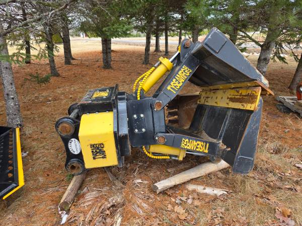 NEW 60” TYSEA DEMOLITION / MAT GRAPPLE – 200–350 EXCAVATORS 1