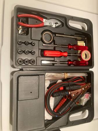 Emergency car tool kit 1