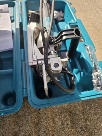 Makita bisuit joiner 1