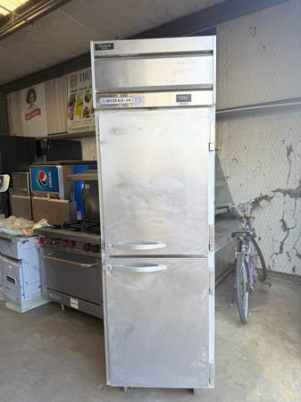 Stainless steel refrigerator 1