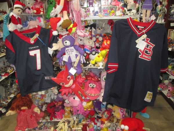 Jersey, Five Nights, Figaro, Toy Story, Pinocchio, Betty Boop, TCU, Po 1