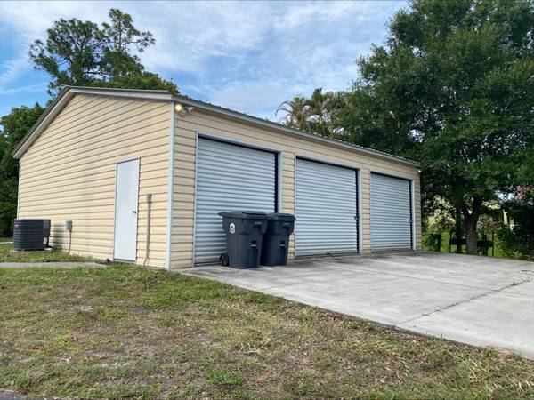 Indoor Storage RV, Boat, Trailer, Car, 24/7 Climate Control & Security 1
