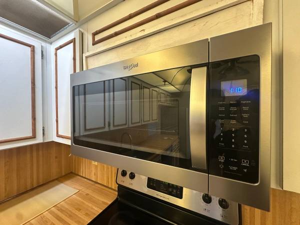 Microwave 1
