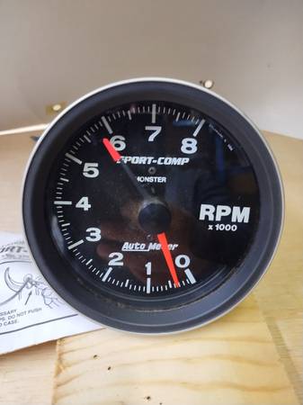 Autometer tachometer 1