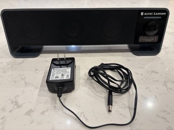 ALTEC LANSING  -  SOUNDBAR - FX3020 - AC POWER - TESTED 1