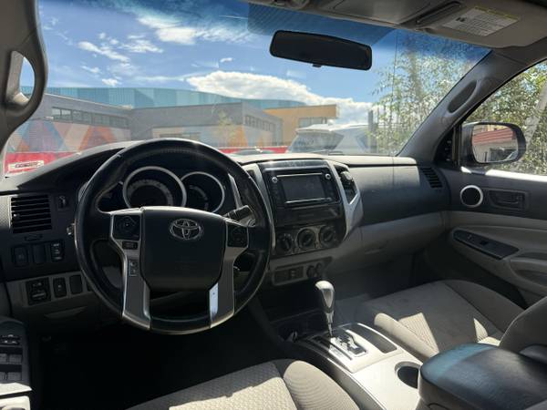 2015 Toyota Tacoma 4WD Double - Photo 13