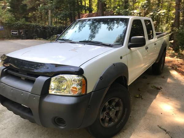 2003 Nissan Frontier SE Crew Cab V6  2WD 4Dr. 1