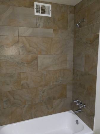$1,800 / 1br - 900ft2 - 1 bed 1.5 bath townhouse Available (Palm Desert)63981383188355122