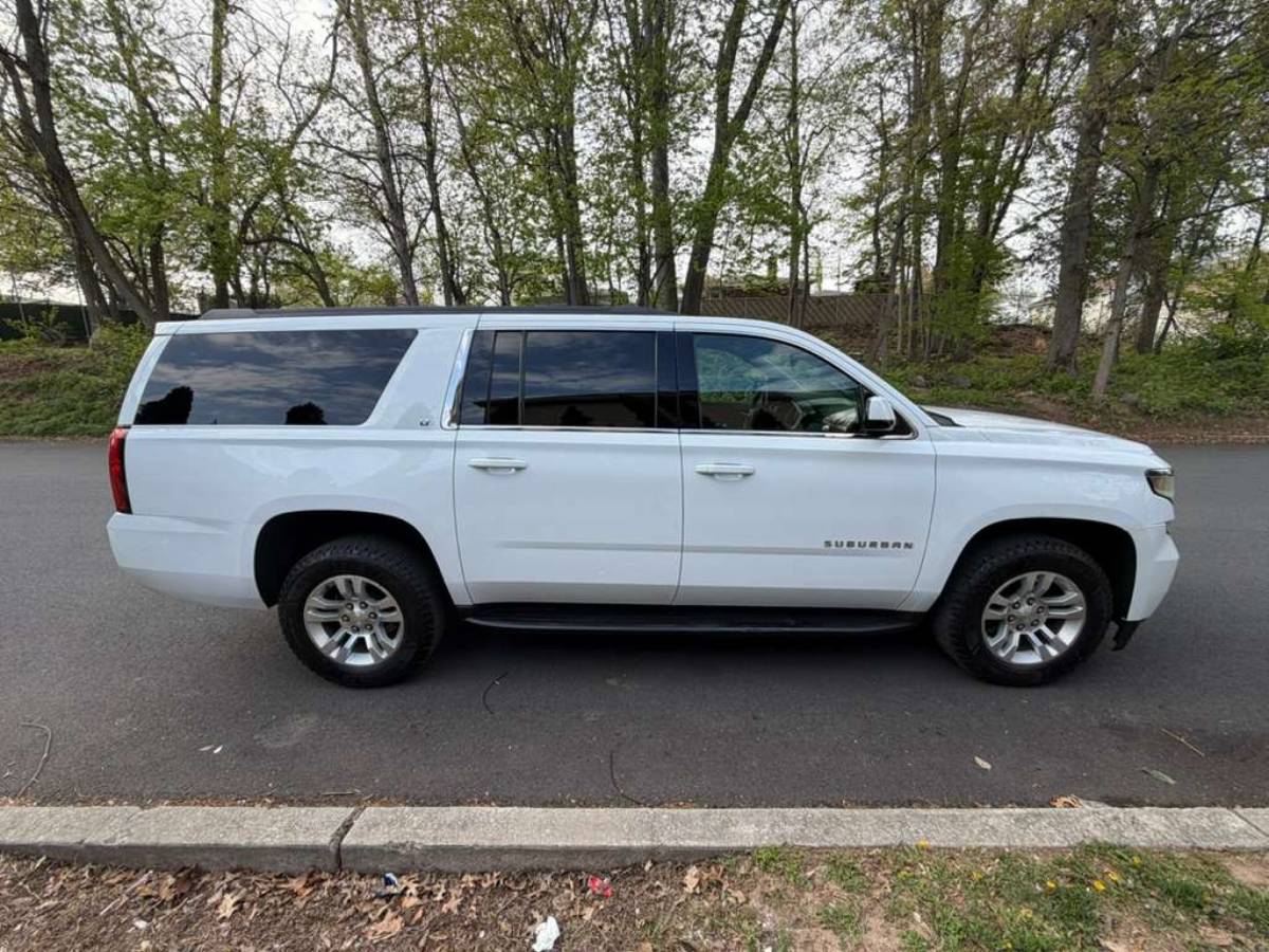 2020 Chevrolet Suburban LT