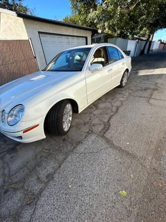 Mercedes Benz E350 - $7.500 (Valle)63470772519299121