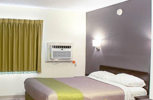 24-Hour Security, Cable TV, Studio 1BA 1