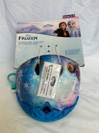 bell frozen toddler bike 3d tiara helmet Disney Family Forever Child by : Sports & Outdoors Excellent safety features are crowned with a dazzling blue tiara that will make her feel like a snow princess Frozen 2 Anna Tiara Child