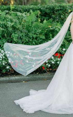 Wedding Veil ~ Ivory ~ English Tulle 1