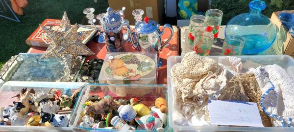 Yard sale photo