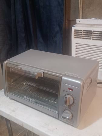 🔥 STOP OVERPAYING – Compact Black+Decker Toaster Oven (FAST HEAT, READY TO  1