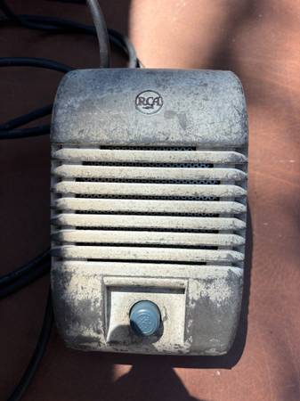 Vintage  Welfleet drive in speaker 1
