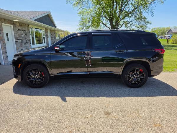 2024 Chevrolet Traverse Limited premier Redline edition 1
