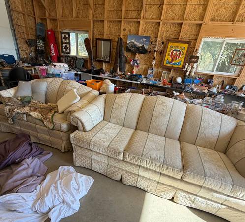 Yard sale photo