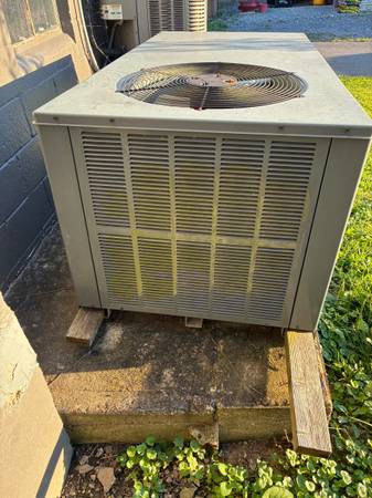 Horizontal AC unit 1