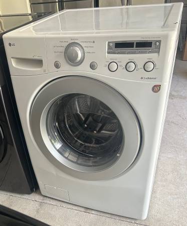 LG Front Load Washing Machine 1