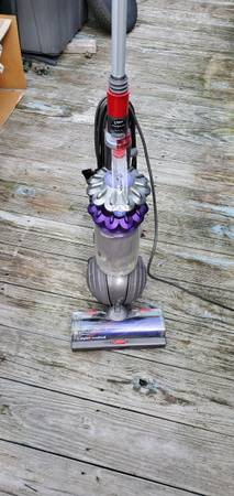 Dyson Smallball Vacuum Cleaner