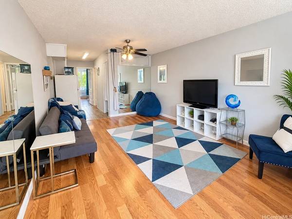 Move In Radey  1 Bed / 1 Bath Condo 1