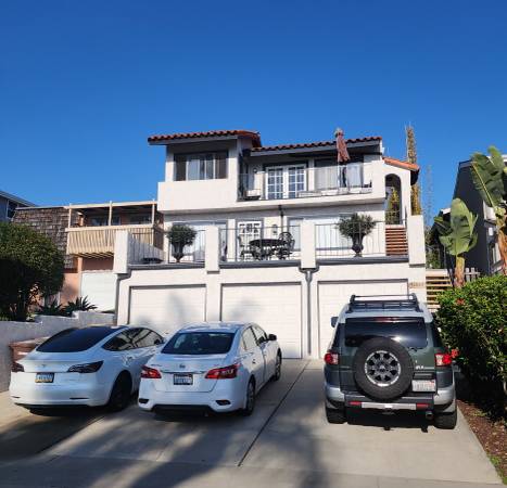 Next to the beach...includes all utilities ! 1