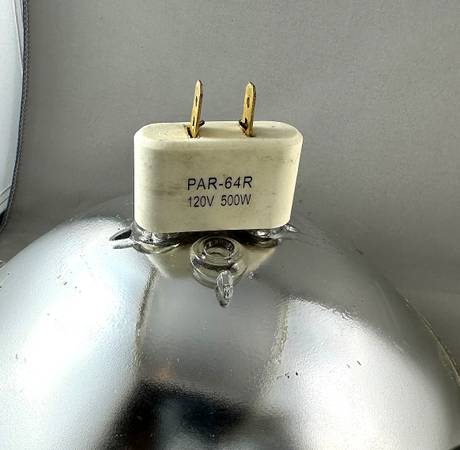 ODYSSEY PAR-64R LÁMPARAS DE 500 VATIOS - $25 (Granada Hills)63471469887235121