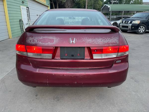 2003 Honda Accord - $2,500 (Austin)63439726513921123