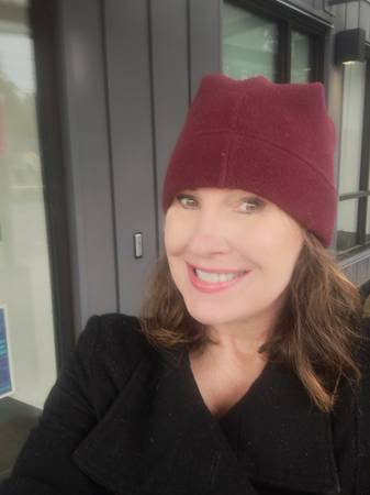 I will make phone calls for you 1