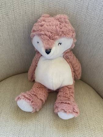 Super Soft, clean Plush Pink FOX 1