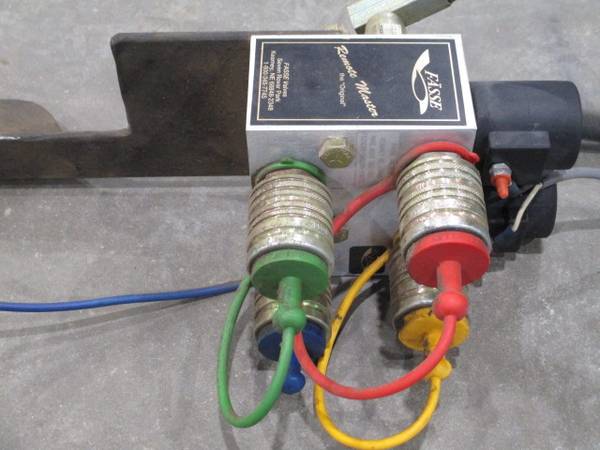 Fasse hyd. splitter valve 1
